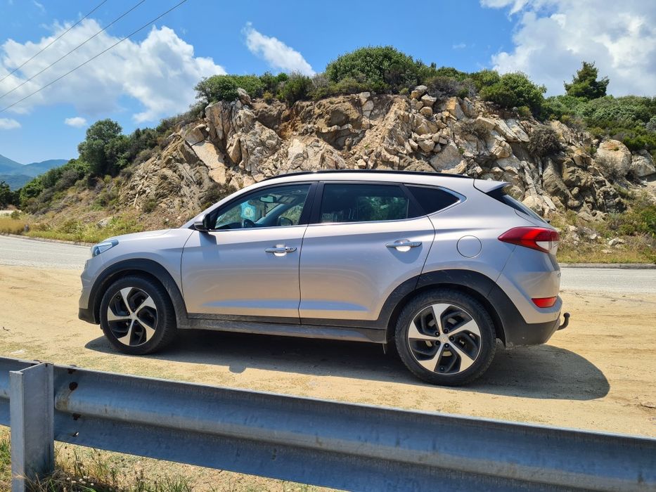Hyundai Tucson Luxury 2.0 Diesel, 140 CP