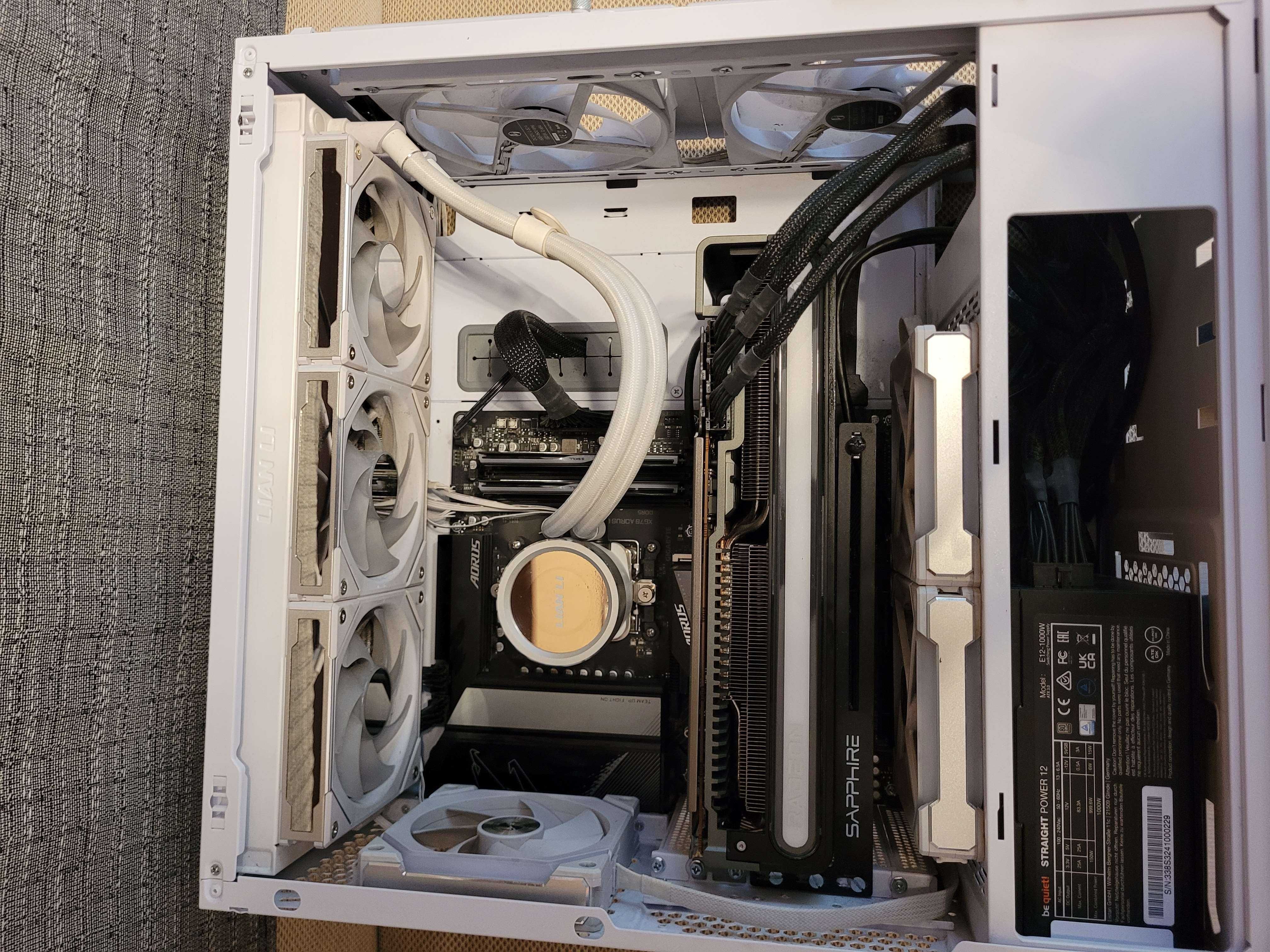 Calculator/Ultra High PC Gaming 7800x3D, 7900X, 32GB RAM M5