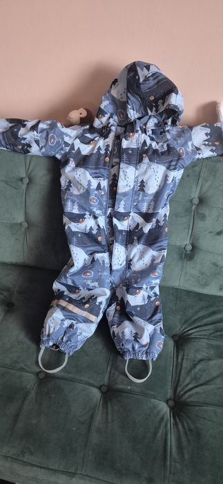 Vând combinezoane iarna Reima