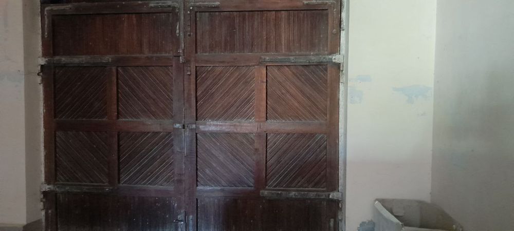 Дарваза сотилади размер 3-2.45 см