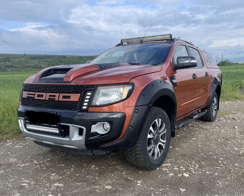 Ford Ranger wildtrack hardtop 4x4 offroad