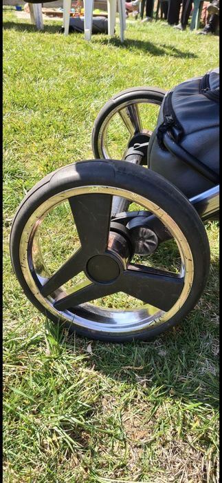 Бебешка количка Junama