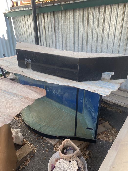 Продам аквариум 600 литров