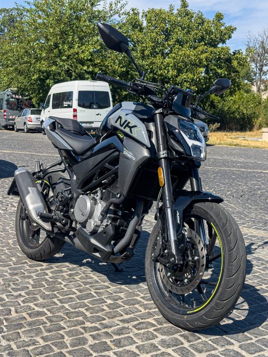 CFMOTO 300NK 2025