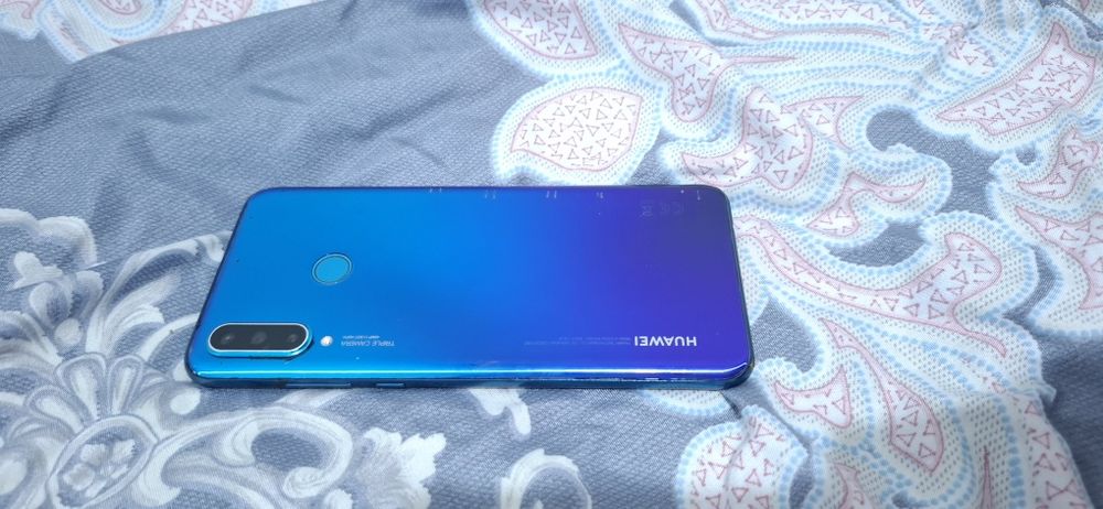 Huawei P30 Lite.
