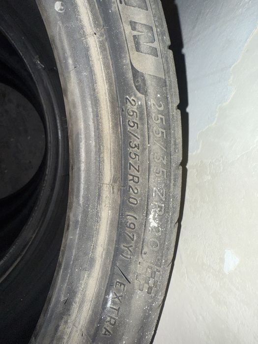 Anvelope de vara Michelin 255.35.20