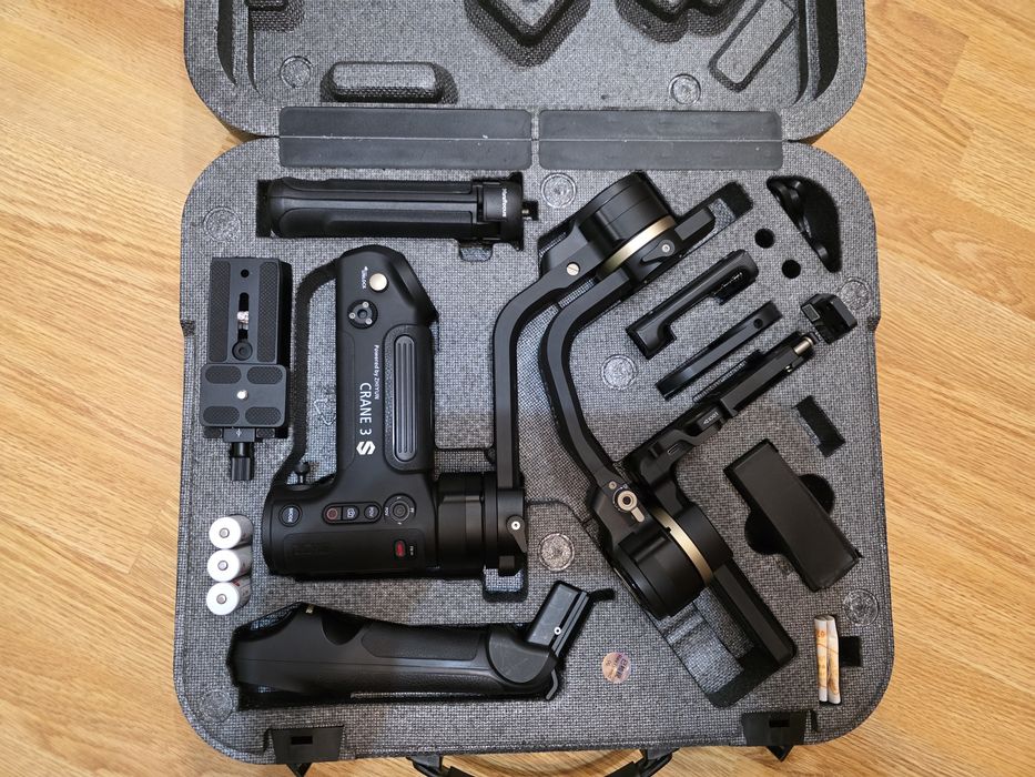 Gimbal Zhiyun-Tech Crane 3S  Stabilizator