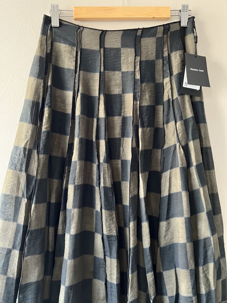 Пола Massimo Dutti