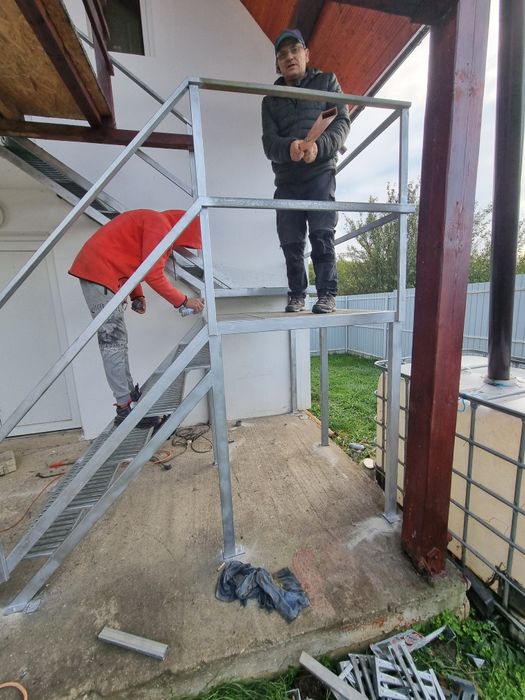 Scări metalice galvanizate