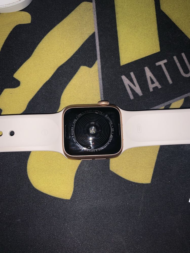 Apple wath смарт часы