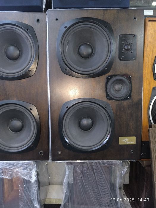 PERLEES , легенда 80 х, Дания,акустика в Алматы