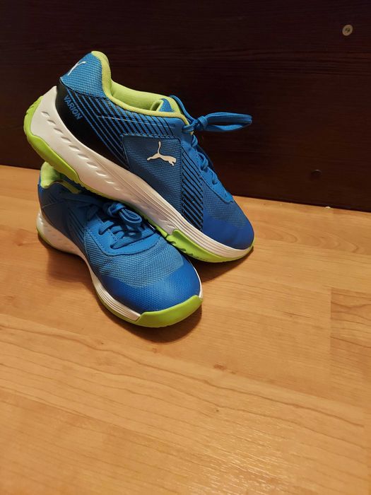 Adidasi PUMA mas 36