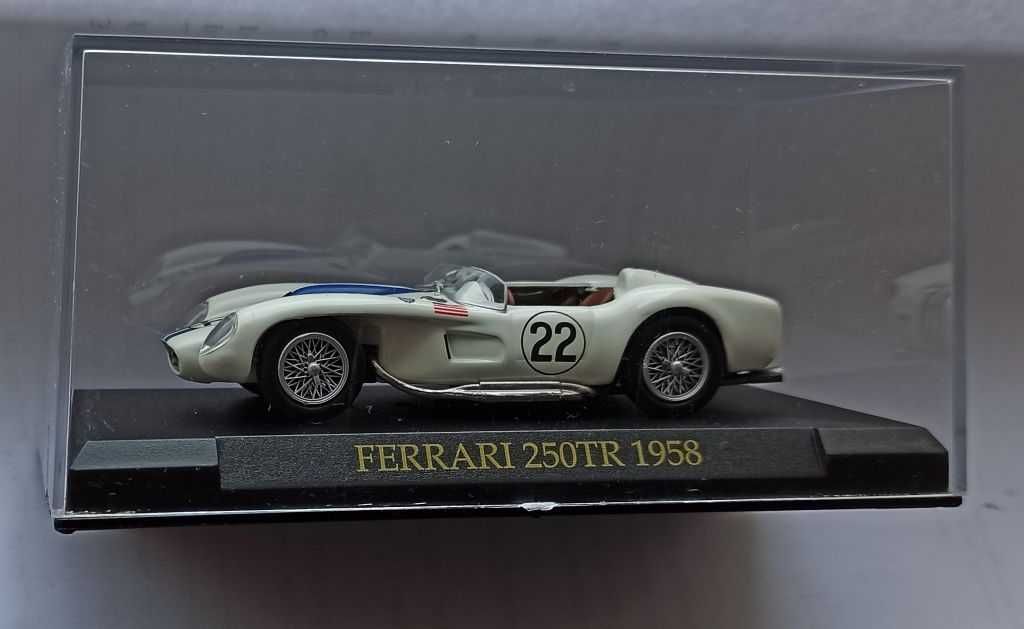 Macheta Ferrari 250 TR TestaRossa 24h Le Mans 1958 - IXO/Altaya 1/43