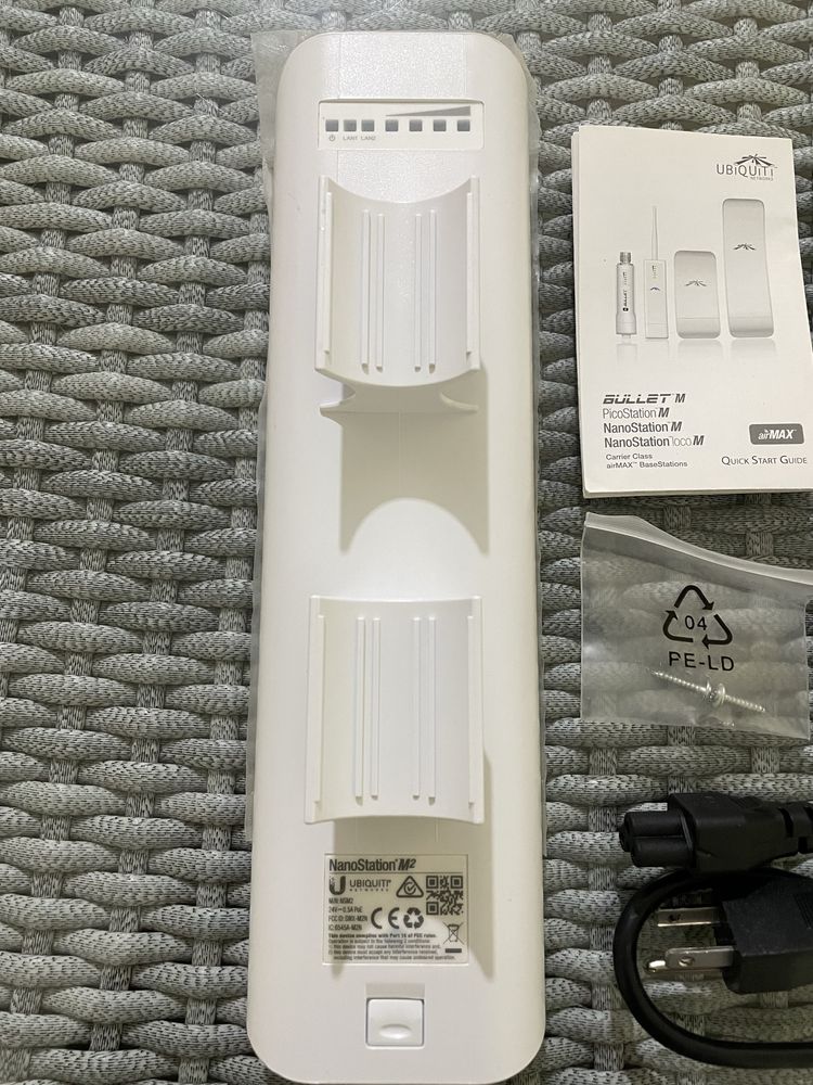 Точка доступа WiFi Ubiquiti.