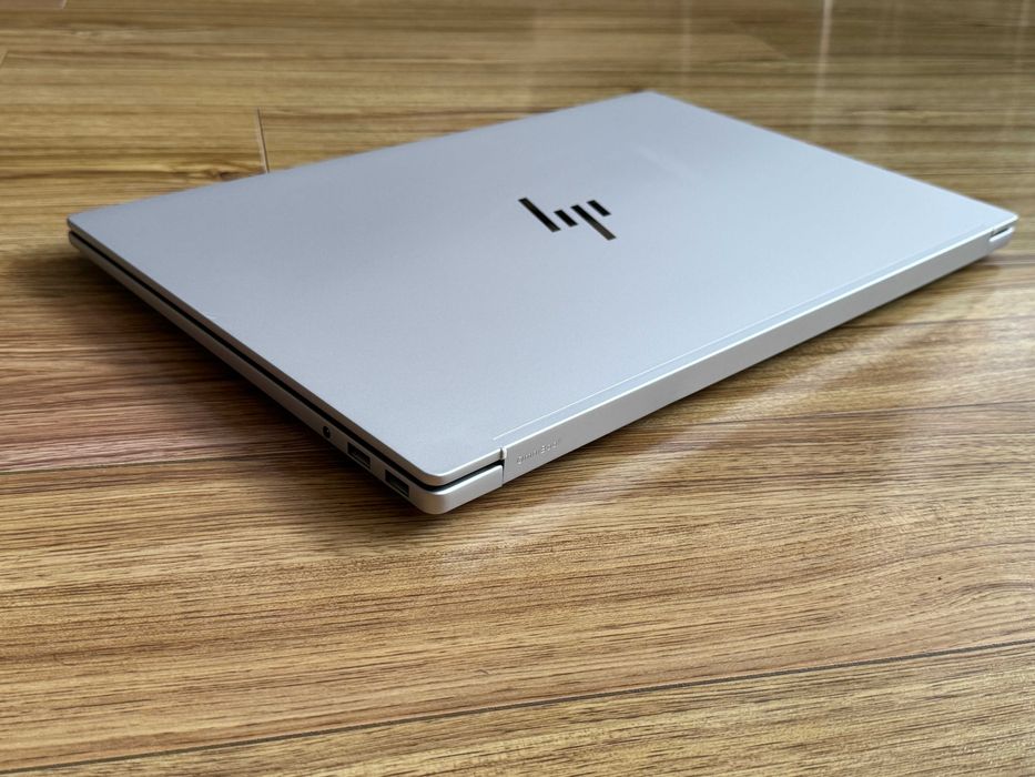 НОВ!17.3 HP OmniBook Touch`Ultra 7-256V/16GB DDR5/1TB SSD/Гаранция 22м