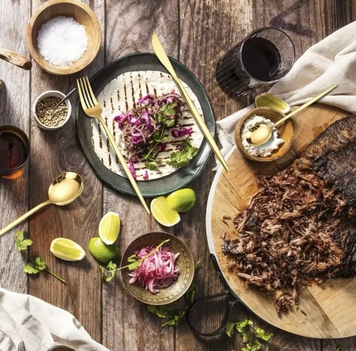 ‼️ПРОМО Комплект за хранене – 30 части в златисто