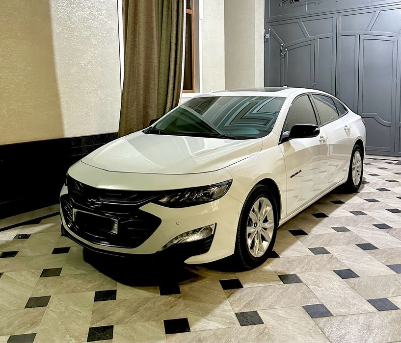 Malibu 2 xl oq full, 2023 yil, yurgani 33.000km, holati ideal