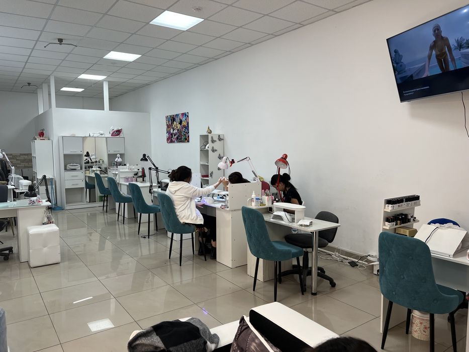 Аренда маникюрного стола!!!