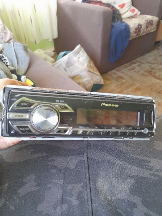 Vând sau schimb cu car play radio auto
