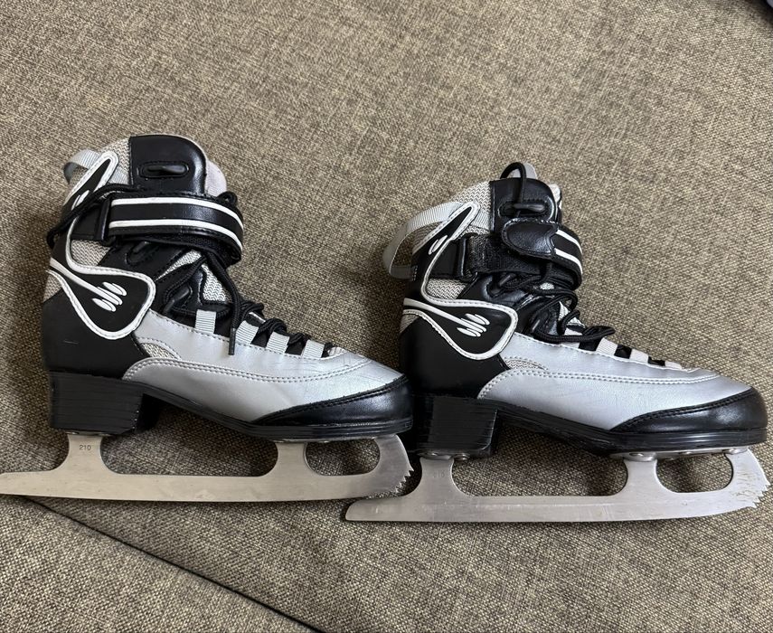 Коньки детские 34 р