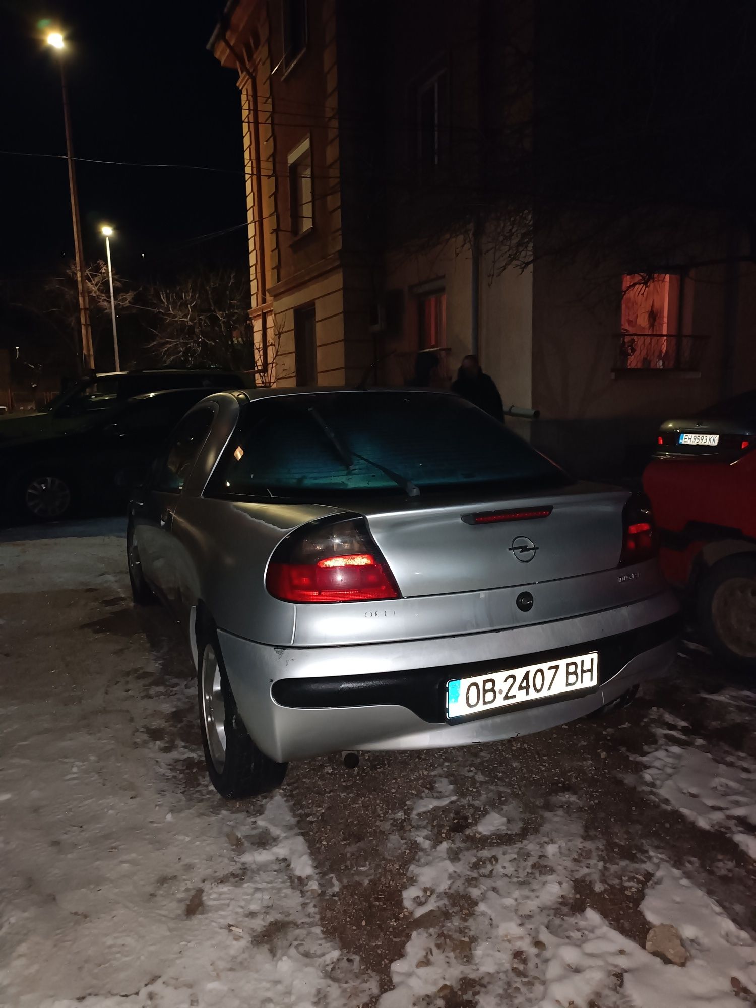 Opel tigra 1.4 90ks