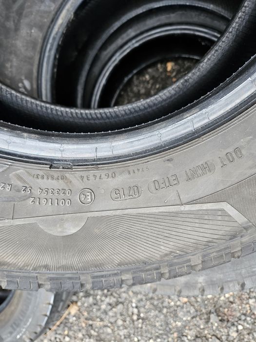 4 buc anvelope continental 215/70/15C dot 2015 cauciucuri 215x70x15C