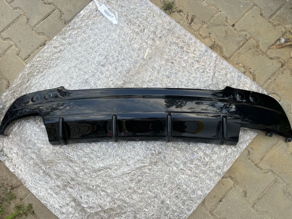 Добавка( Дифузьор) за задна броня за BMW Е92/93