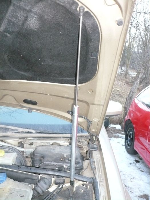 Telescop amortizor capota Vw Passat b5 2002
