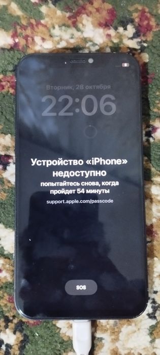 Продам айфон 12 блокированный