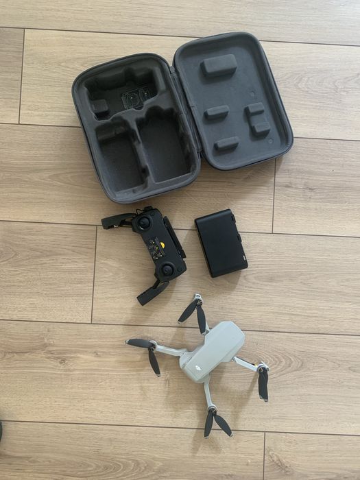 Drona Dji Mavic Mini