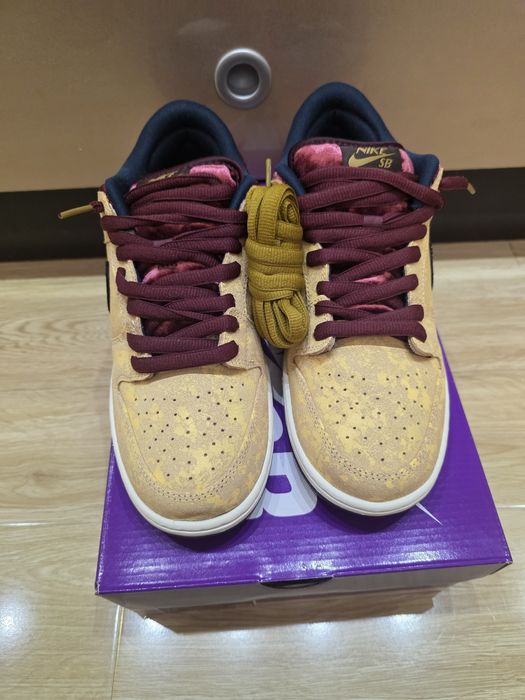 Nike SB Dunk Low Pro