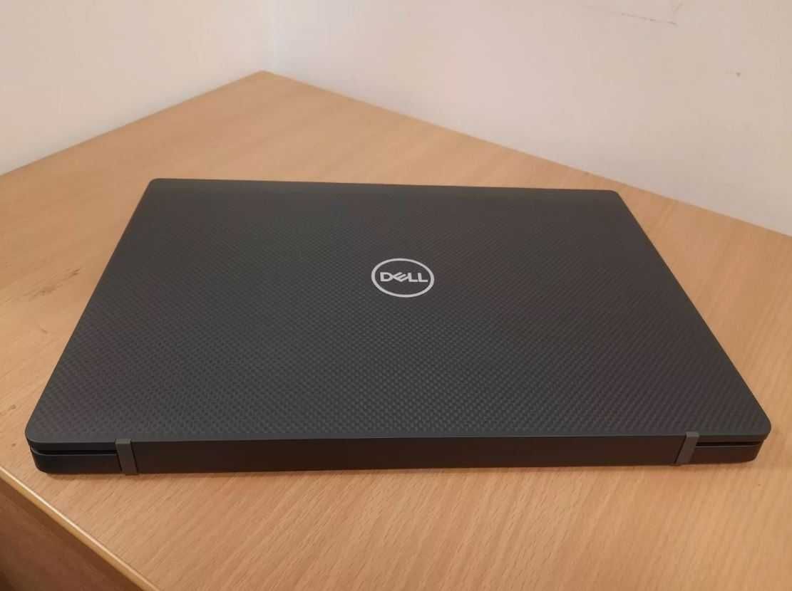 Лаптоп Dell 7400 i7-8650U/ 14" /16GB DDR4/512GB SSD NVMe - НОВ
