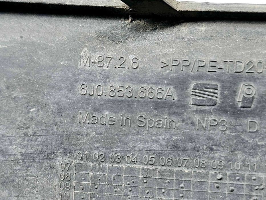 Grila proiector dreapta Seat Ibiza 5 (6J5) [Fabr 2008-2017] 6J0853666A