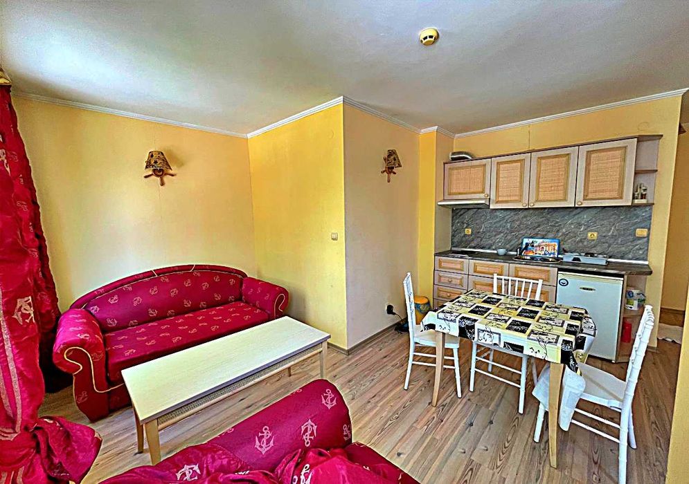 Продава се Двустаен апартамент в к.к. Слънчев бряг - 58 кв.м за 1052 €/кв.м - Снимка #2