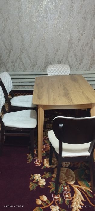 Мебел стол стул новий