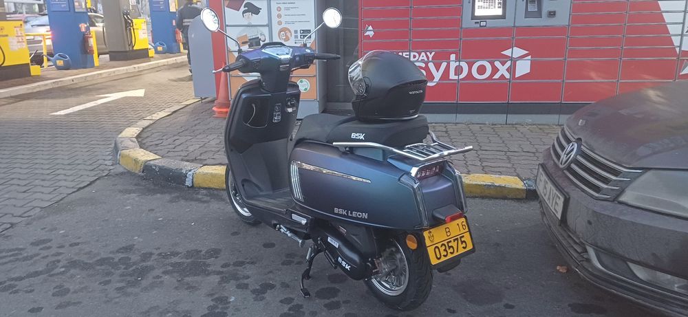 Scuter fara permis pe benzina