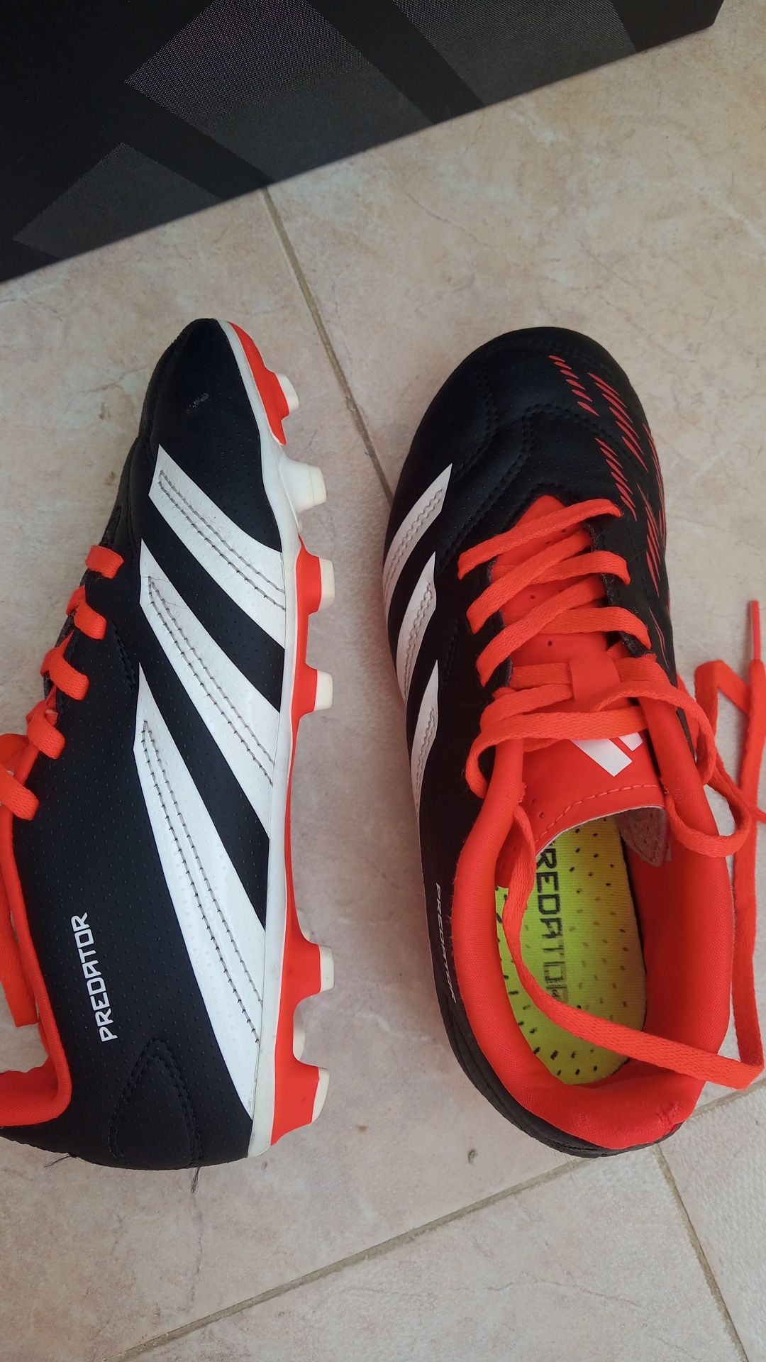 Бутонки Adidas 34 номер, стелка 21 см