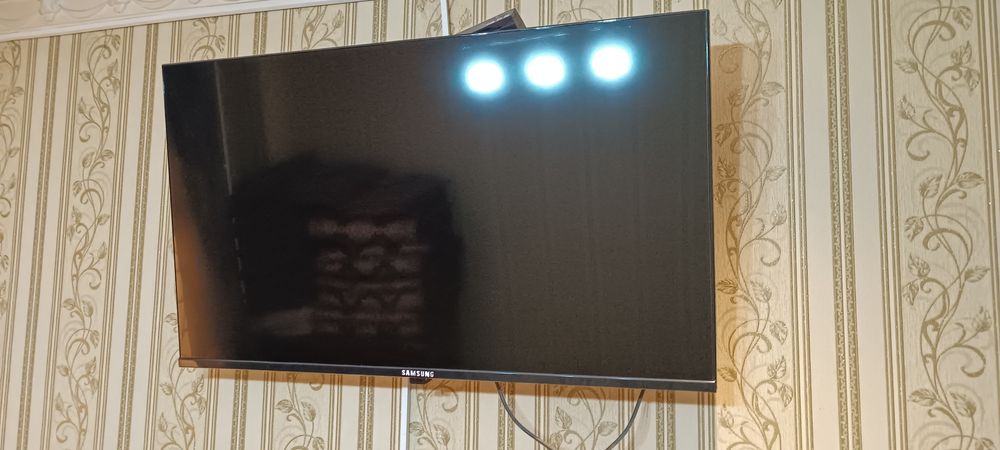 Телевизор Samsung 45