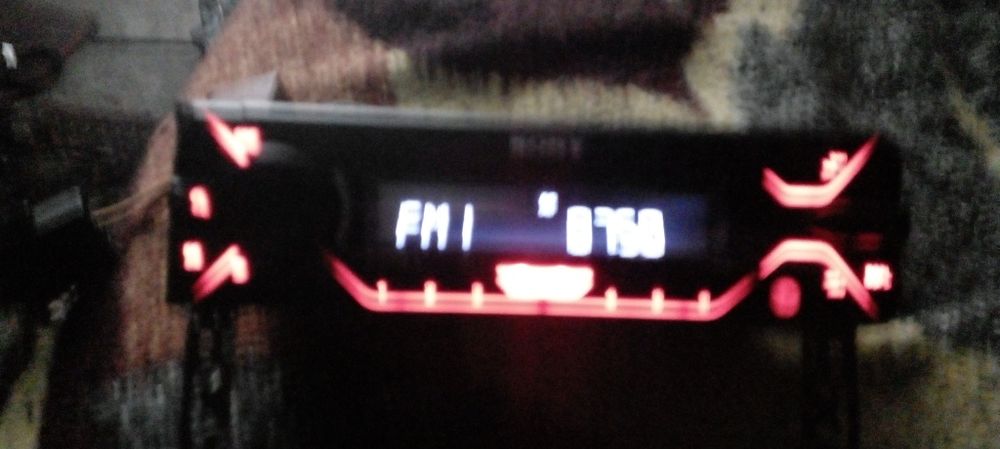 Mp3 Player Auto Sony DSX-A210UI cu USB, AUX IN, LINE OUT, 4X55W