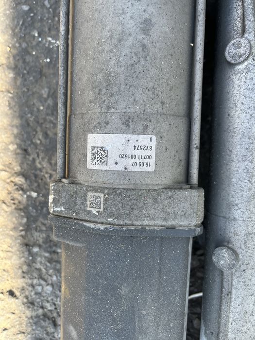 Кормилна рейка бмв ф30/32/36 ( kormilna reika bmw f30/32/34/36 )
