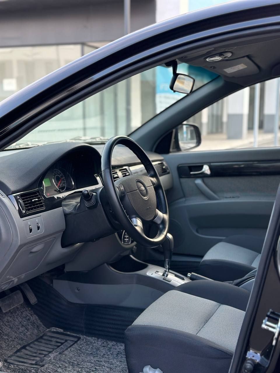 GENTRA 3-Pozitsiya Elegant Plus Avtomat Full 2023 Yil Avto Kredit Bank