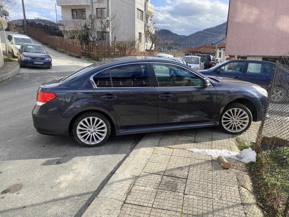 Subaru legacy 2012 за части