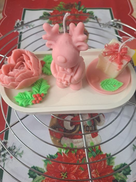 Aranjamente de craciun din ceara naturala