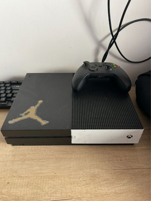 Xbox one+controller generatie noua+jocuri