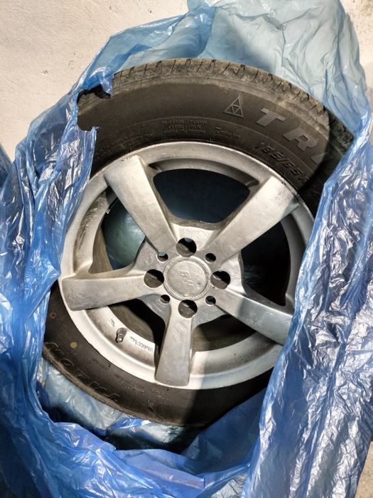 Продам 14 диски разболтовка 4 98 без резины