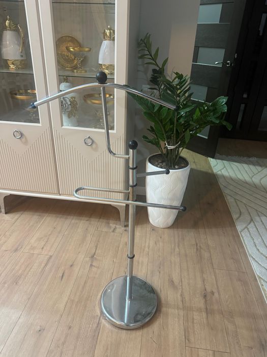 вешалка для одежды