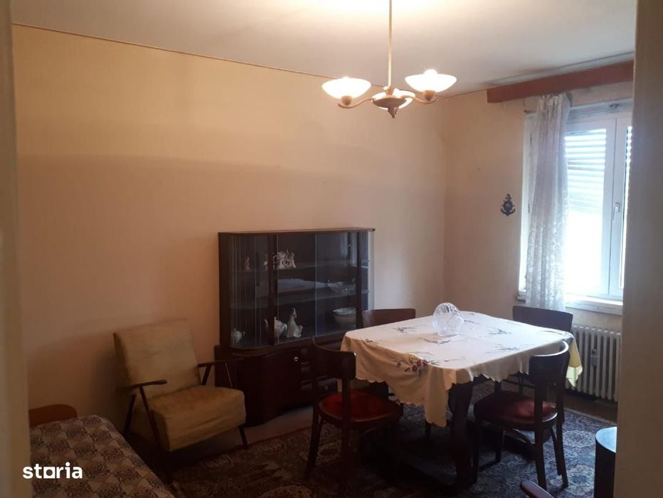 Apartament 2 camere Centru et3/4 ,simplu 54 000 euro neg