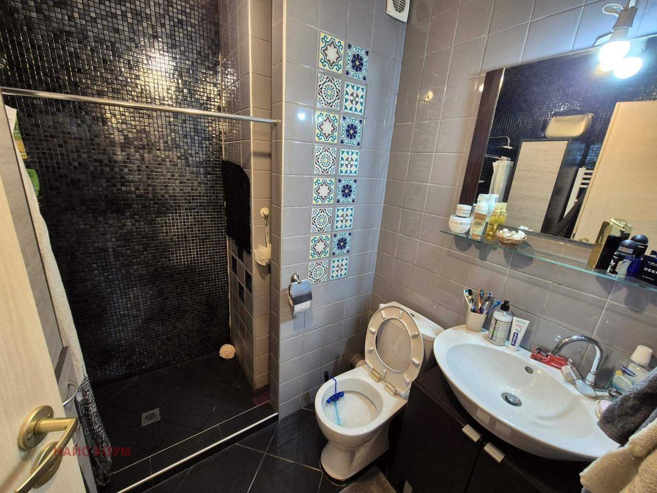 Продава се Тристаен апартамент в София, Младост 2 - 127 кв.м за 2875 €/кв.м - Снимка #4