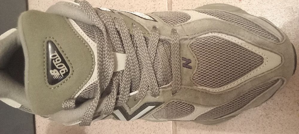 New balance 9060 dark olive
