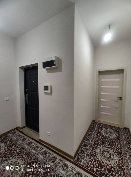 Buyuk Ipak yoli metroga 10 daqiqa yol Bezmakler kvartira bor